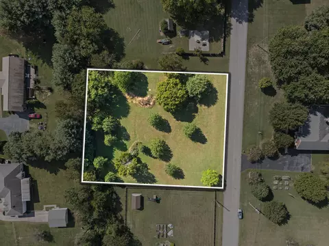 2200 April Springs Ct, Spring Hill, TN 37174
