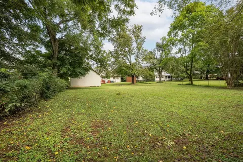 439 E Madison St, Pulaski, TN 38478 photo 10