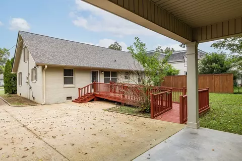439 E Madison St, Pulaski, TN 38478 photo 7