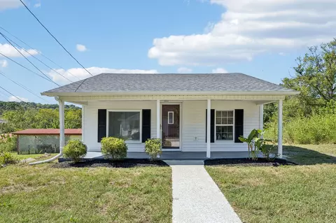 207 Sims St, Dowelltown, TN 37059