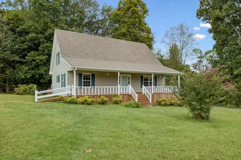 139 Forkum Ln, Lafayette, TN 37083