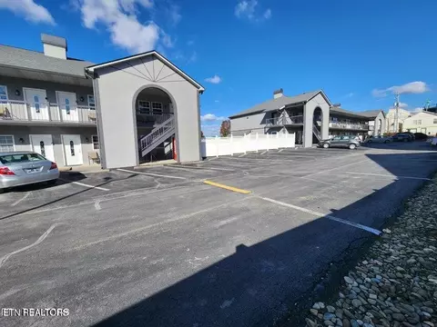 2748 Florence Dr #209, Pigeon Forge, TN 37863