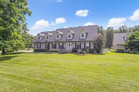 220 Winton Way Rd, Manchester, TN 37355