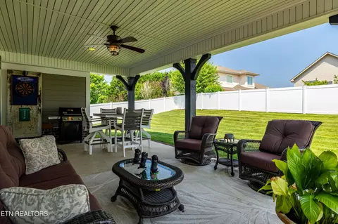 119 Pointe Summit Dr, Greenback, TN 37742 photo 41