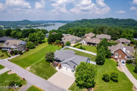 119 Pointe Summit Dr, Greenback, TN 37742 photo 48