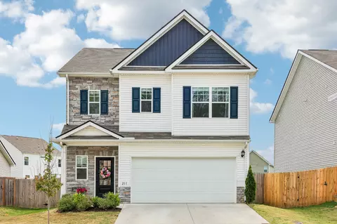 211 Hanson Ln, Columbia, TN 38401