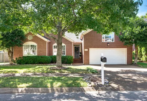 196 Clarendon Cir, Franklin, TN 37069
