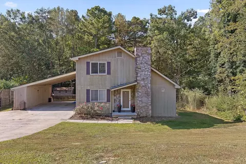 609 Cherokee Trl NW, Dalton, GA 30721