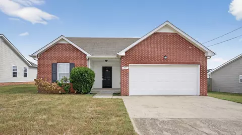 266 Short St, Clarksville, TN 37042