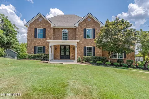 10601 Wood Oak Ct, Knoxville, TN 37922