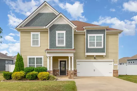 205 Princeton Dr, Lebanon, TN 37087