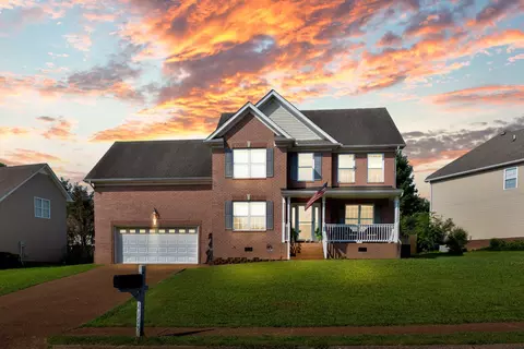 2105 Burgess Ln, Spring Hill, TN 37174