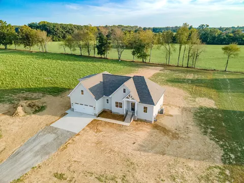 232 Dugout Rd, Summertown, TN 38483