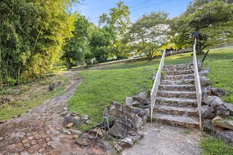 488 E View Dr, Chattanooga, TN 37404 photo 30