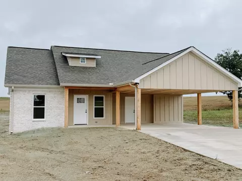200 Sawyer Ln, Leoma, TN 38468
