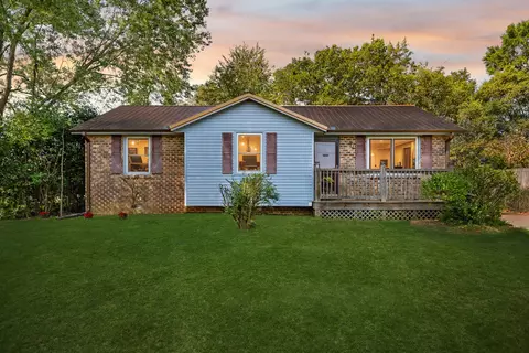 7121 Corner Dr, Murfreesboro, TN 37129