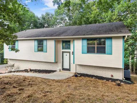 183 Michelle Dr, Tunnel Hill, GA 30755