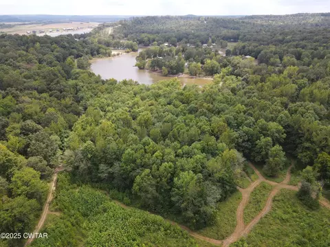 620 Sioux Dr, Bath Springs, TN 38311