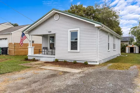 5289 Spriggs St, Chattanooga, TN 37412