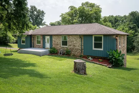 366 Green Harbor Rd, Old Hickory, TN 37138