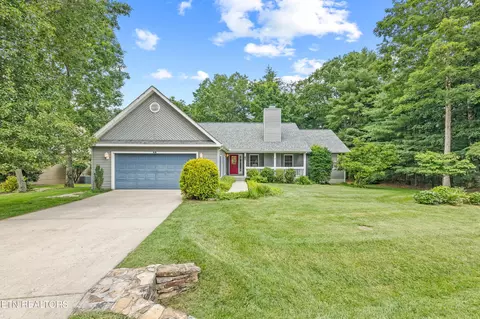 44 Roundstone Ter, Crossville, TN 38558