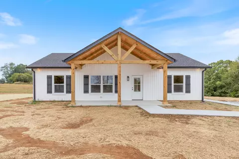 1211 Fleet Town Rd, Dickson, TN 37055