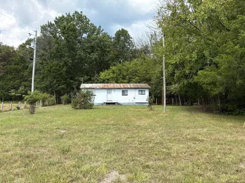 664 Reed Hollow Rd, Readyville, TN 37149
