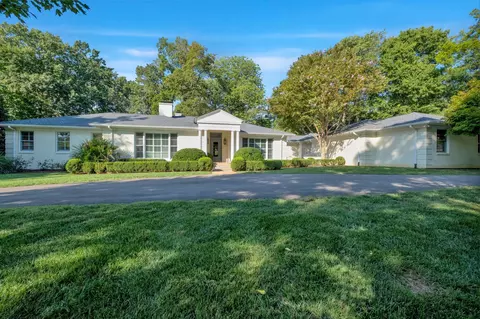 6108 Hickory Valley Rd, Nashville, TN 37205