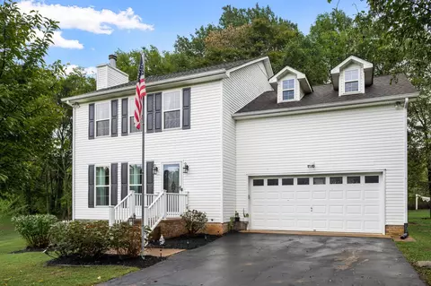 627 Blue Ridge Dr, Columbia, TN 38401