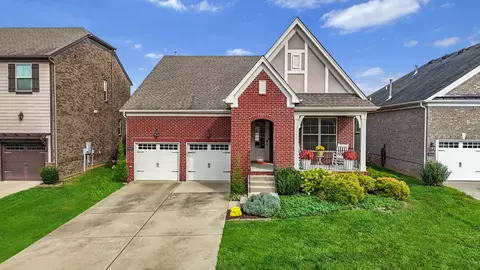 1014 Syler Dr, Mount Juliet, TN 37122