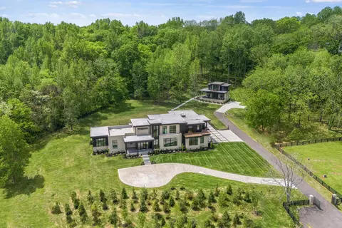6459 Arno College Grove Rd, College Grove, TN 37046