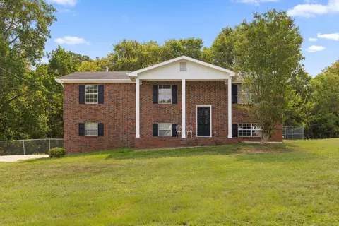 713 Lee Dr, Ringgold, GA 30736