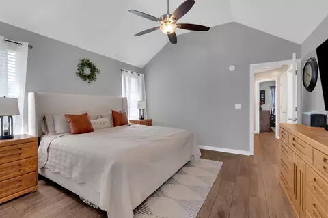Bedroom - 2702 Comer Dr, Murfreesboro, TN 37128 photo 2 of 3