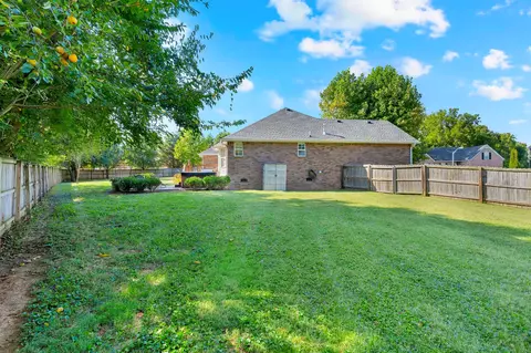 Exterior - 2702 Comer Dr, Murfreesboro, TN 37128 photo 13 of 14