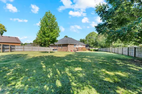 Exterior - 2702 Comer Dr, Murfreesboro, TN 37128 photo 12 of 14