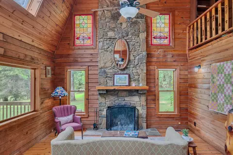 6341 Mcdaniel Rd, College Grove, TN 37046
