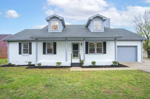 712 Stewart Valley Dr, Smyrna, TN 37167