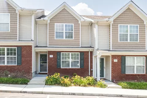 1755 Red Jacket Dr, Antioch, TN 37013