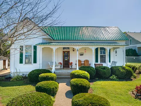 116 Vine St, Lynnville, TN 38472