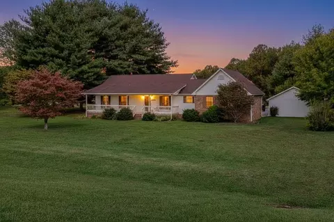 4650 Highway 52 W, Lafayette, TN 37083