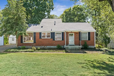 1313 Mercury Dr, Nashville, TN 37217