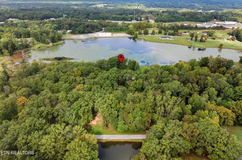 605 S Lake Dr, Oneida, TN 37841 photo 60