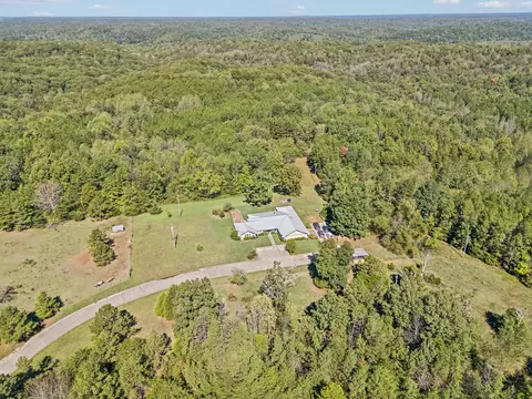 View/Area - 3924 Only Rd, Only, TN 37140 photo 9 of 29