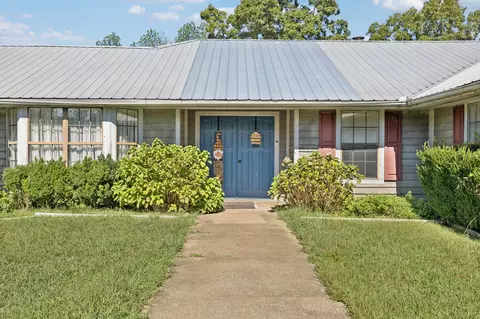 Exterior - 3924 Only Rd, Only, TN 37140 photo 4 of 20