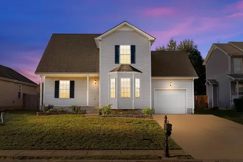 515 Fox Trot Dr, Clarksville, TN 37042