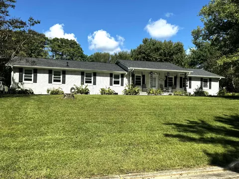 141 Hunter Ave, Cookeville, TN 38501