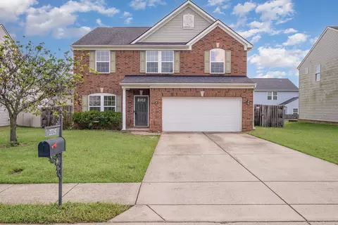 2725 Apple Cross Ct, Murfreesboro, TN 37127