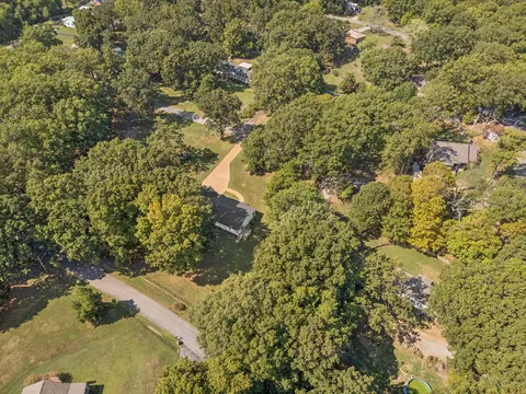 205 E Hills Ter, Dickson, TN 37055 photo 51