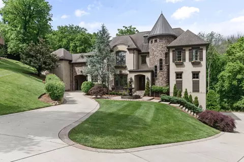 399 The Lady Of The Lake Ln, Franklin, TN 37067