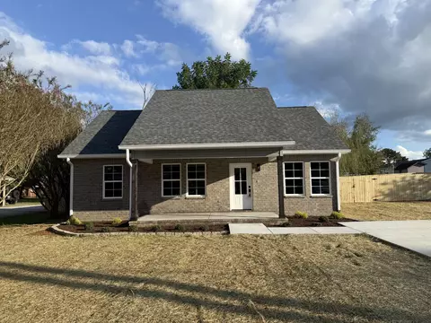327 Cardinal Dr, Mcminnville, TN 37110